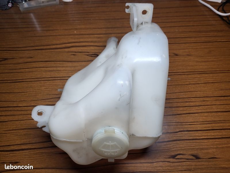Mazda MX-5 NB : Réservoir 5 litres Liquide Lave Vitre bocal lave glace (image 1)