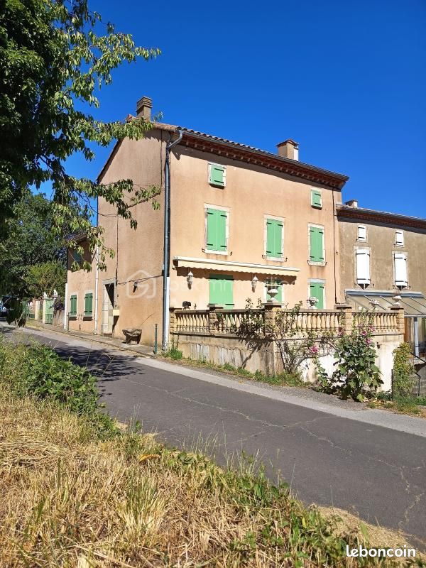 Maison 6 pièces 144 m² · à Rieussec · 144 m² · 185 000 €