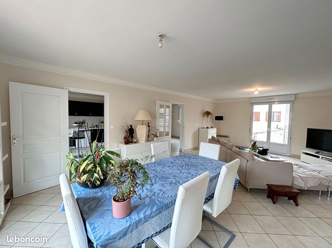Maison 6 pièces 154 m² · à Reims · 154 m² · 1 433 €/mois