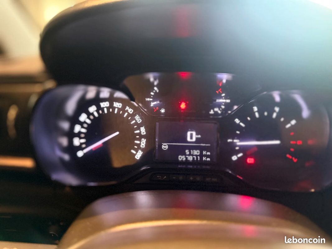 CITROEN C3 C3 BlueHDi 100 S&S BVM6 Feel (image 15)