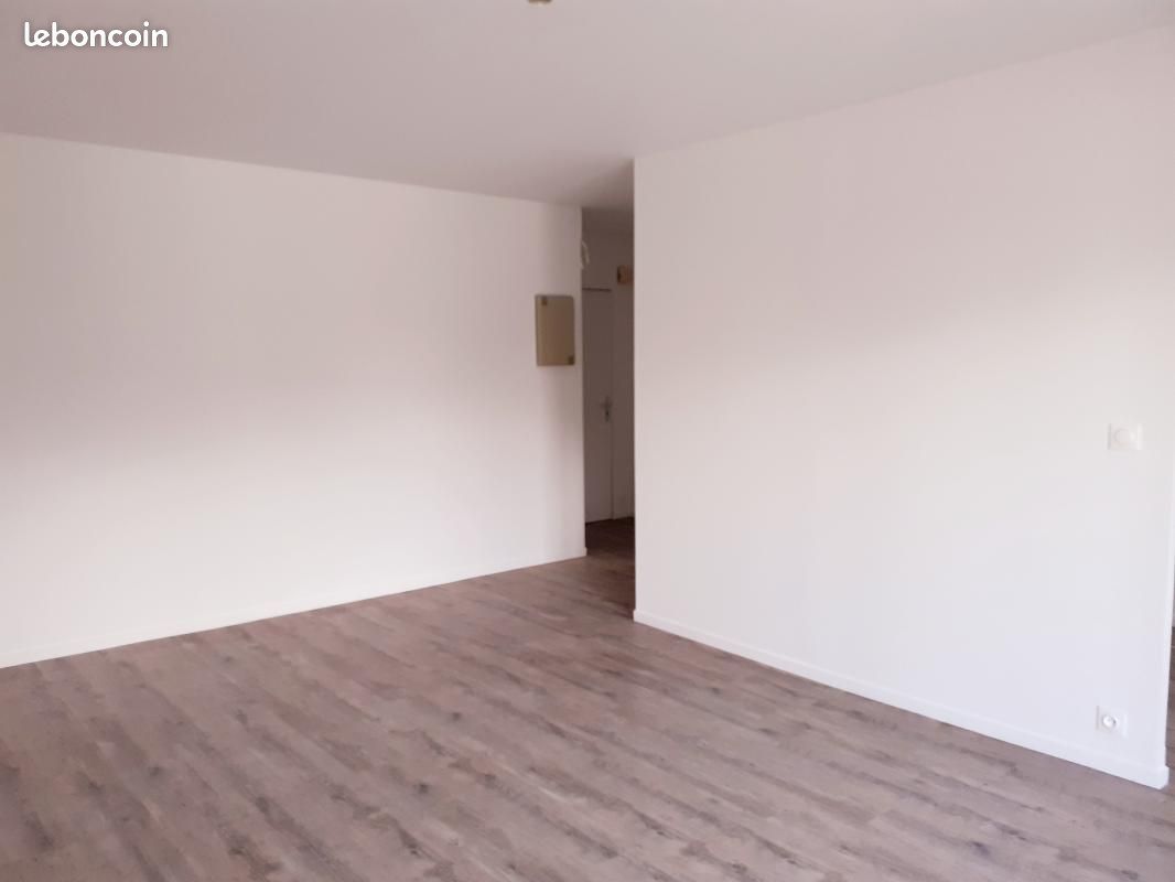 Appartement 3 pièces 67 m² · à Nantes · 67 m² · 135 000 €