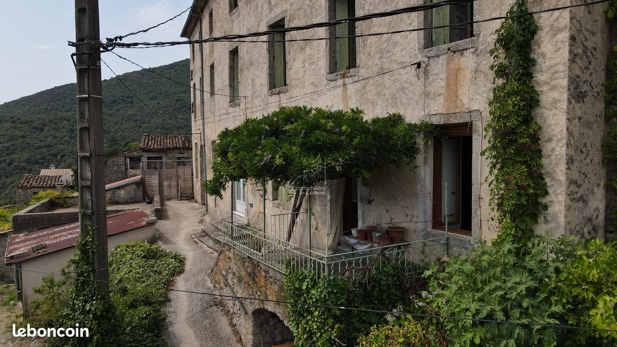 Maison 5 pièces 101 m² · à Saint-André-de-Majencoules · 101 m² · 69 000 €