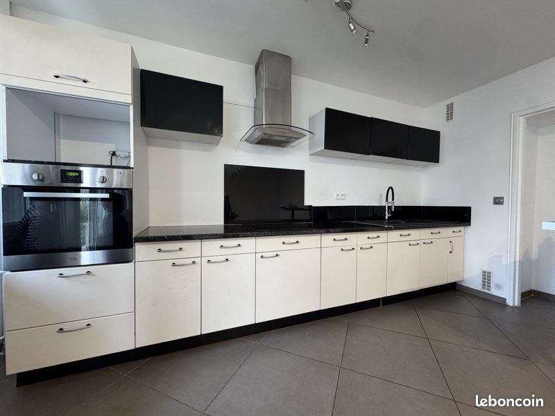 Appartement 2 pièces 51 m² · à Reims · 51 m² · 144 000 €
