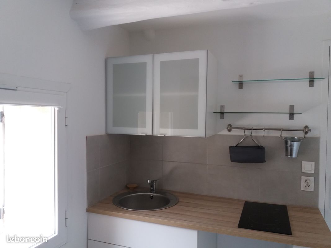 Appartement 2 pièces 25 m² · à Trets · 25 m² · 499 €
