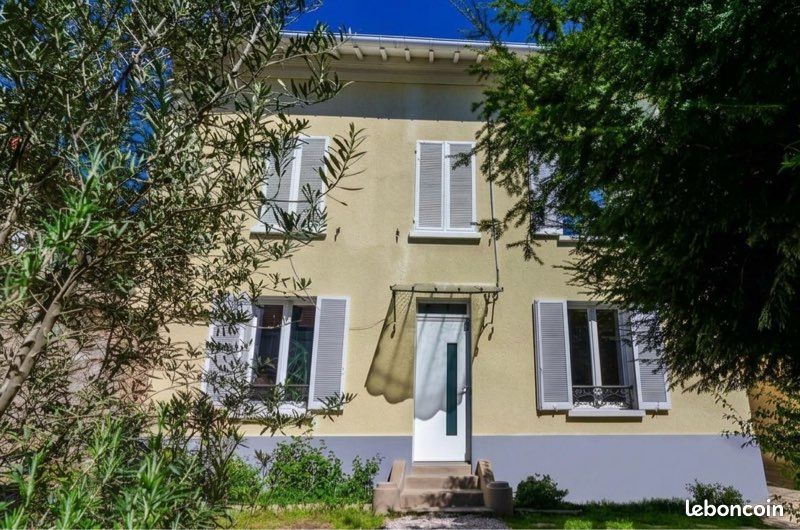 Maison 7 pièces 205 m² · à Savigny-sur-Orge · 205 m² · 479 000 €