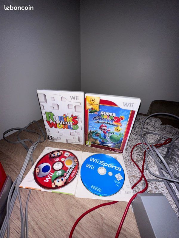 Nitendo wii rouge (image 2)