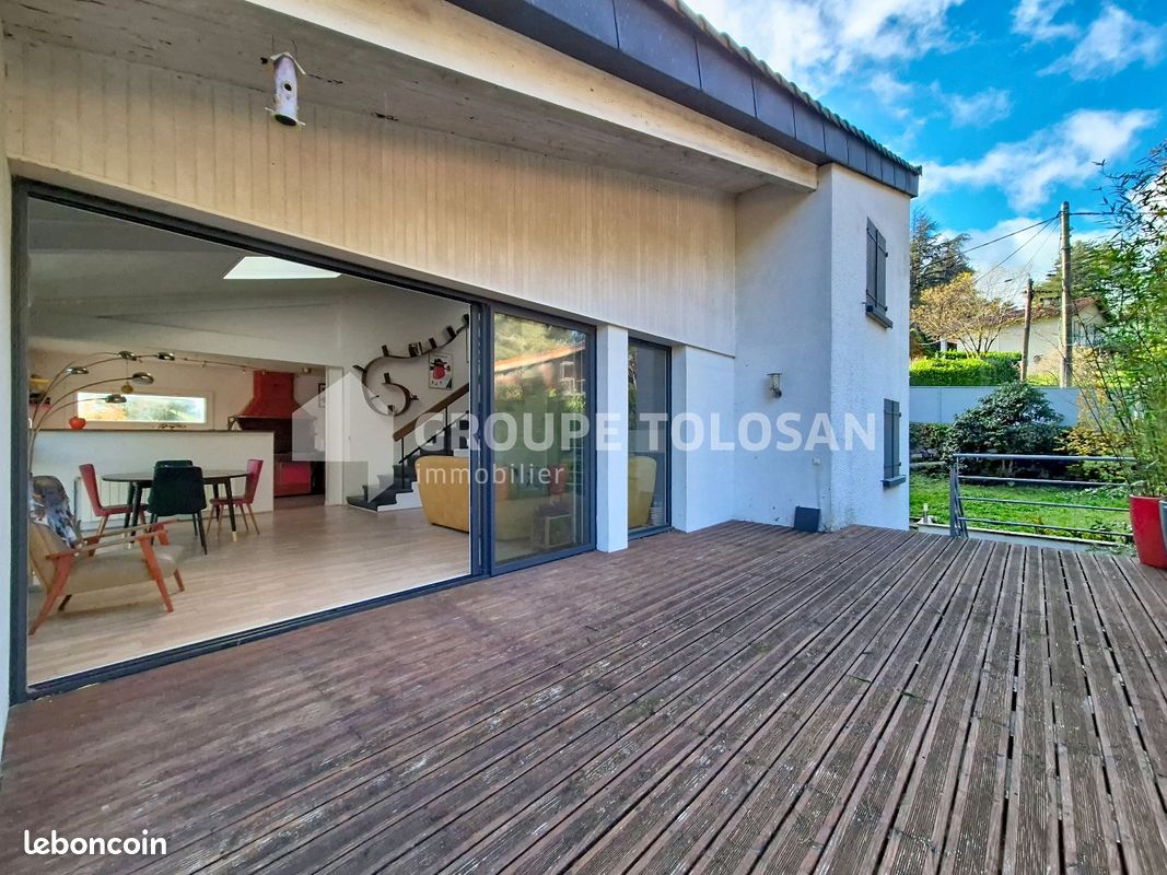 Maison 6 pièces 201 m² · à Revel · 201 m² · 340 000 €