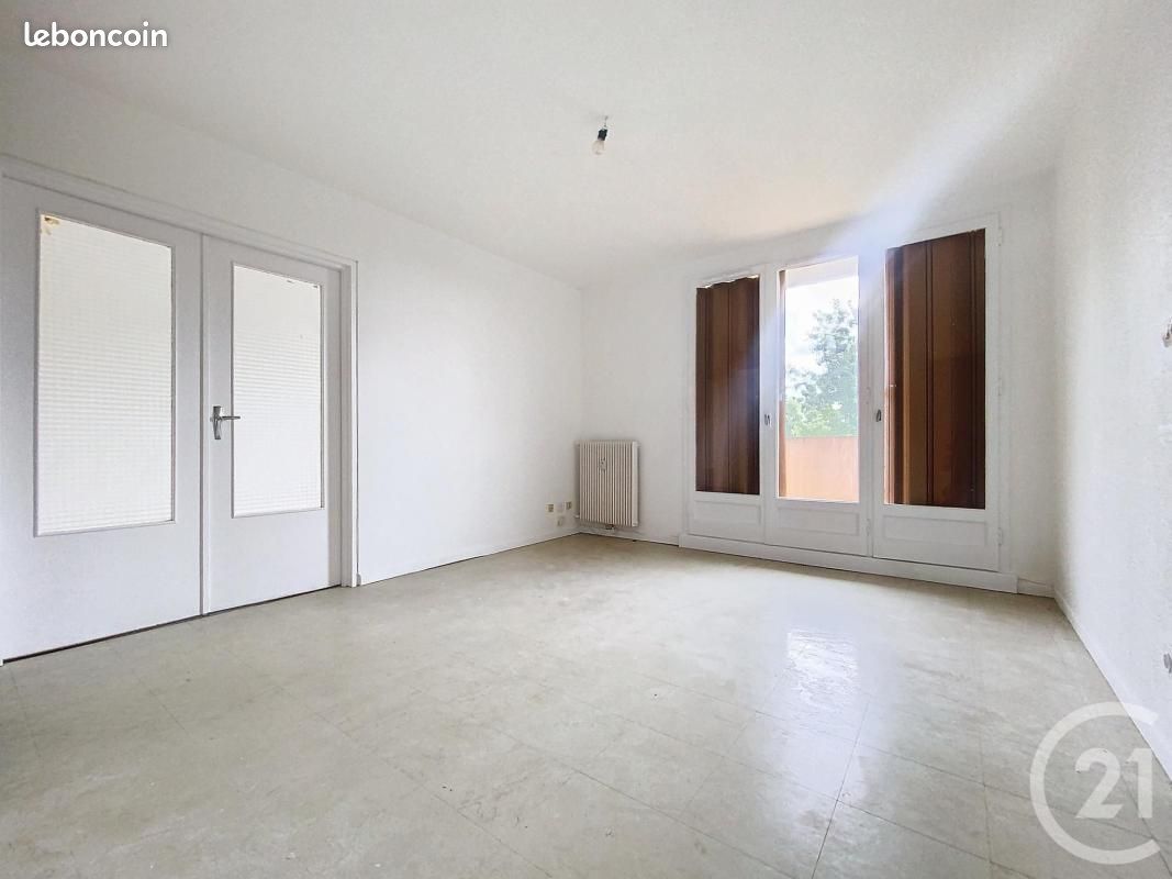 Appartement a louer chalons-en-champagne - 2 pièce(s) - 42 m2 - Surfyn