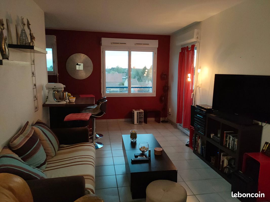 Appartement 2 pièces 54 m² - Poitiers 86000 (image principale 0)