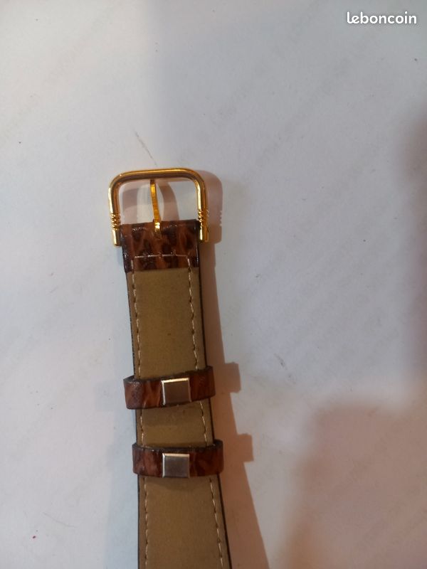 Bracelet De Montre En Cuir Véritable - 18mm - Marron Avec Boucle Dorée - Neuf Sans étiquette