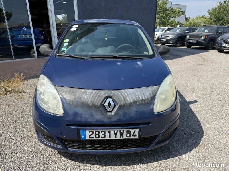 Renault TWINGO II 1.2 16V 75CH DYNAMIQUE (image 2)