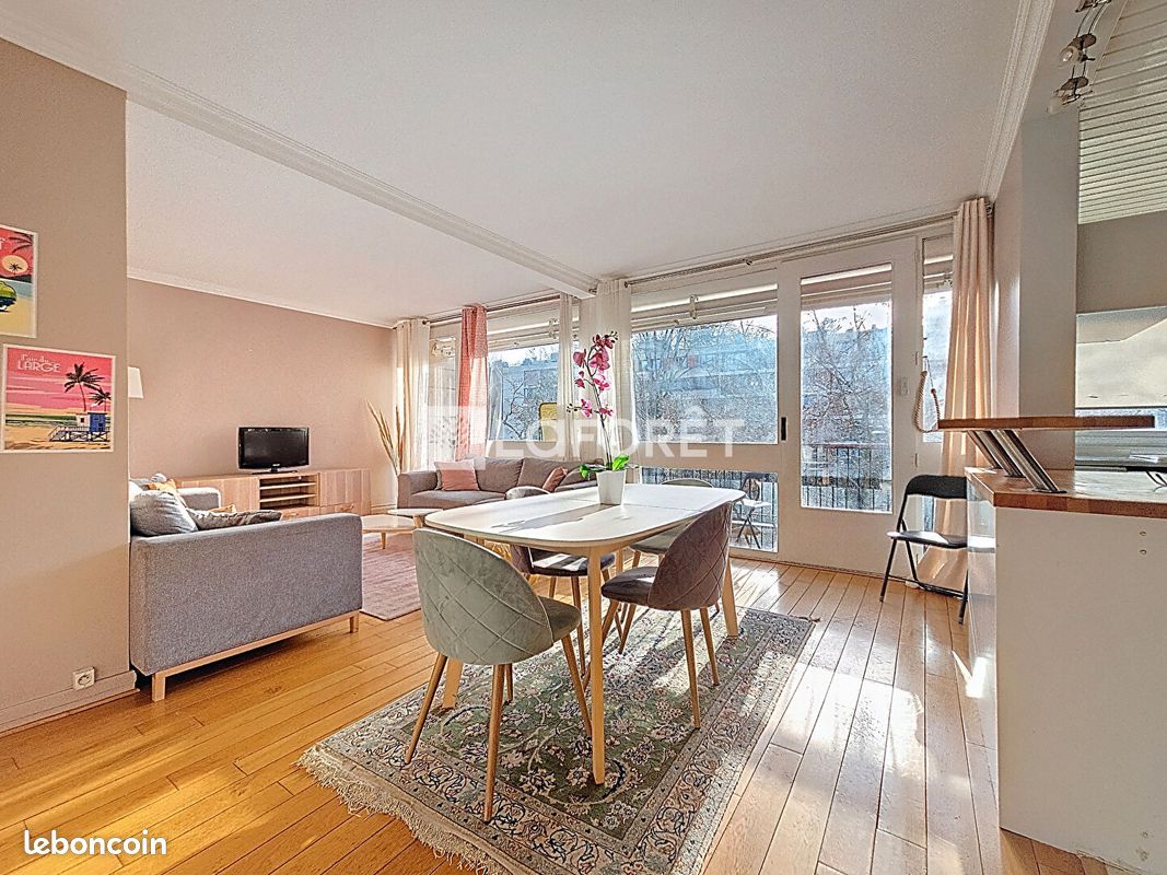 Appartement 3 pièces 71 m² · à La Celle-Saint-Cloud · 71 m² · 1 490 €/mois