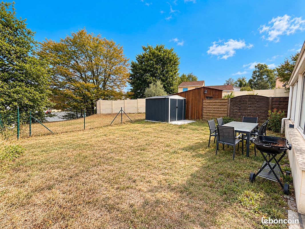Maison 5 pièces 100 m² · à Artigues-près-Bordeaux · 100 m² · 374 500 €