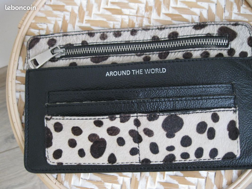 Pochette de voyage (image 2)