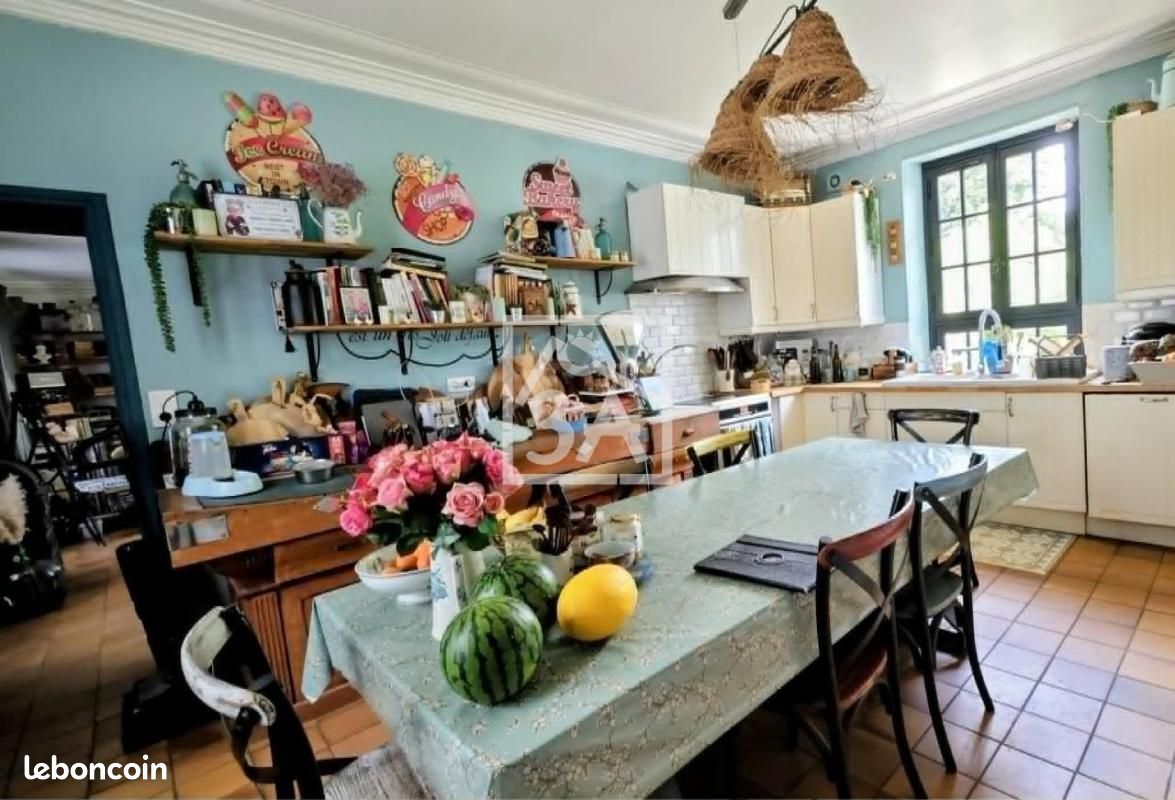 Maison 13 pièces 213 m² · à La Capelle-lès-Boulogne · 213 m² · 980 000 €
