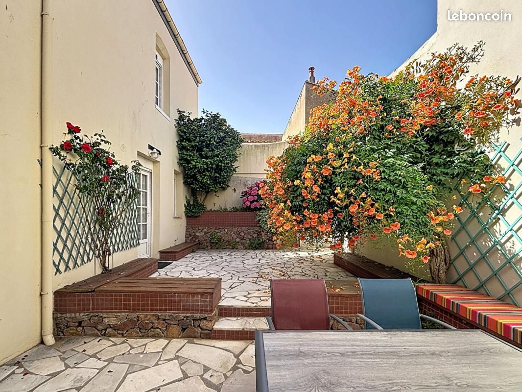 Maison 6 pièces 150 m² · aux Sables-d'Olonne · 150 m² · 720 000 €