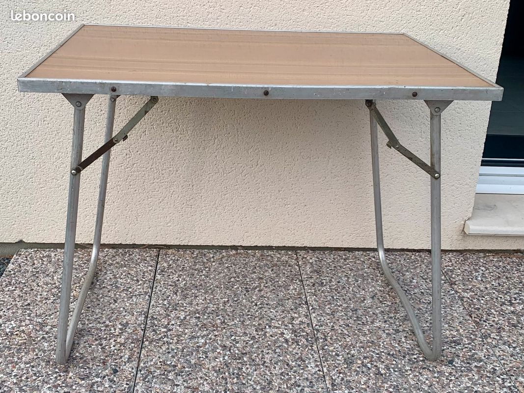 ANCIEN VINTAGE TABLE DE CAMPING PLIABLE FORMICA PAS CHAISE