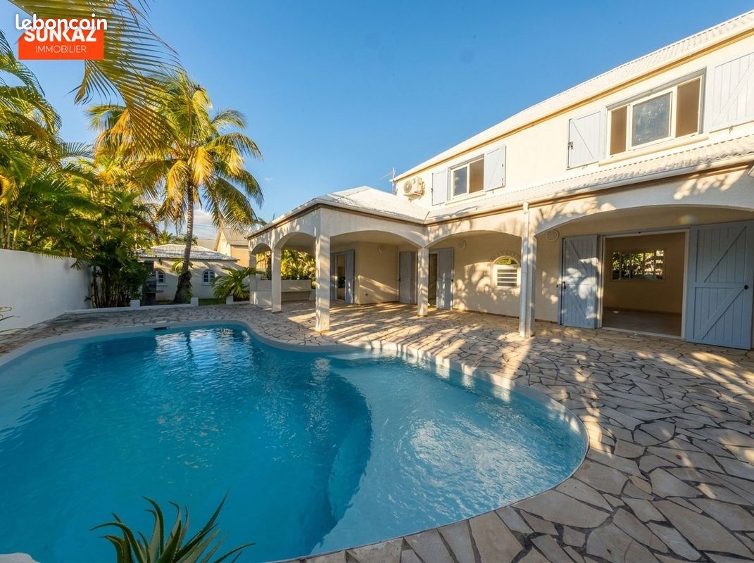 Maison 4 pièces 170 m² · à Saint-Pierre · 170 m² · 2 780 €