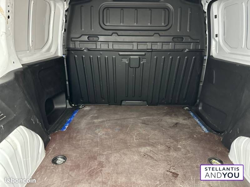 Citroën Berlingo (30) VAN M 650 BLUEHDI 130 S&S EAT8 (image 6)