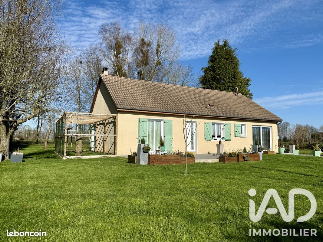 Maison 4 pièces 100 m² · à Moyaux · 100 m² · 236 000 €