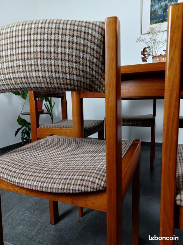 Table ronde scandinave + 6 chaises vintage (image 4)