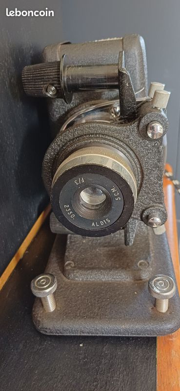 Projecteur diapositives vintage Aldis – Look Industriel / Cabinet de curiosité - Collection