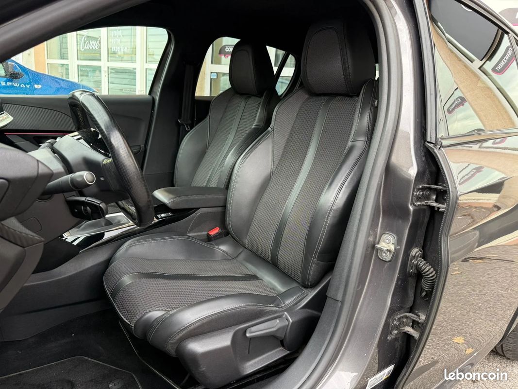 PEUGEOT 208 BlueHDi 100 S&S BVM6 GT (image 11)