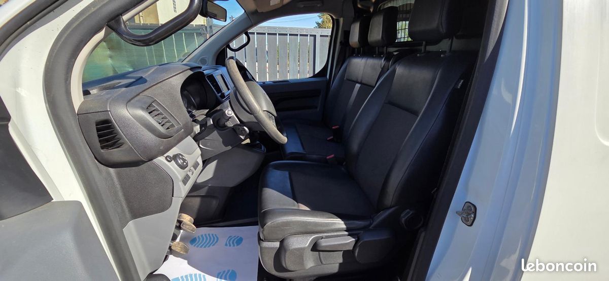 Citroën Jumpy FOURGON M 2.0 HDI 120 CV PRIX HT 11190e *(réf:FL049-10-VO2088) (image 9)