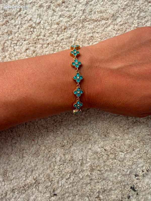 Bracelet trèfle bleu turquoise (image 1)
