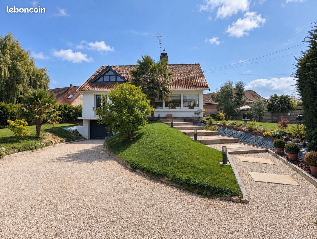 Maison 6 pièces 164 m² · à Duisans · 164 m² · 450 000 €