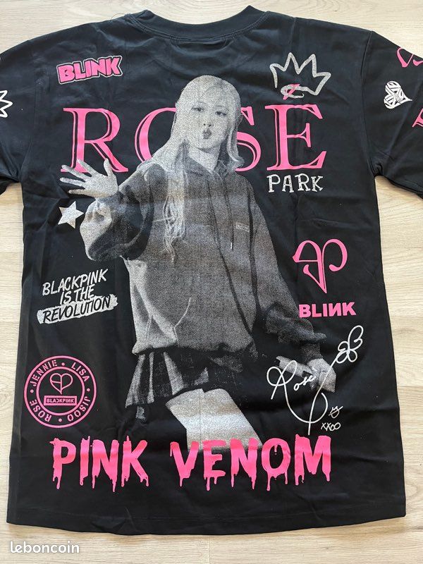 Blackpink T Shirts BLACKPINK Sweat-Shirt À Capuche Rose Venom Group Photo Nouveau Officiel Unisex Size XL Blackpink Merchandise Blackpink T Shirts BLACKPINK Sweat-Shirt À Capuche Rose Venom Group Photo Nouveau Officiel Unisex Size XL Blackpink Merchandise