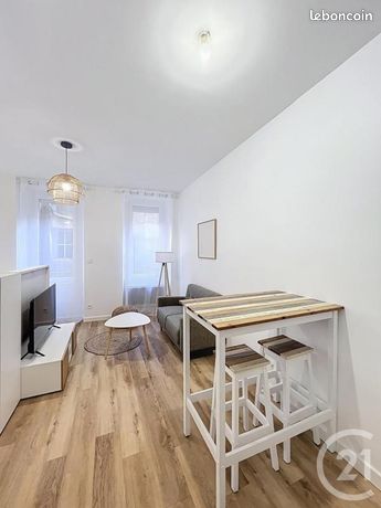 Studio 1 pièce 25 m²