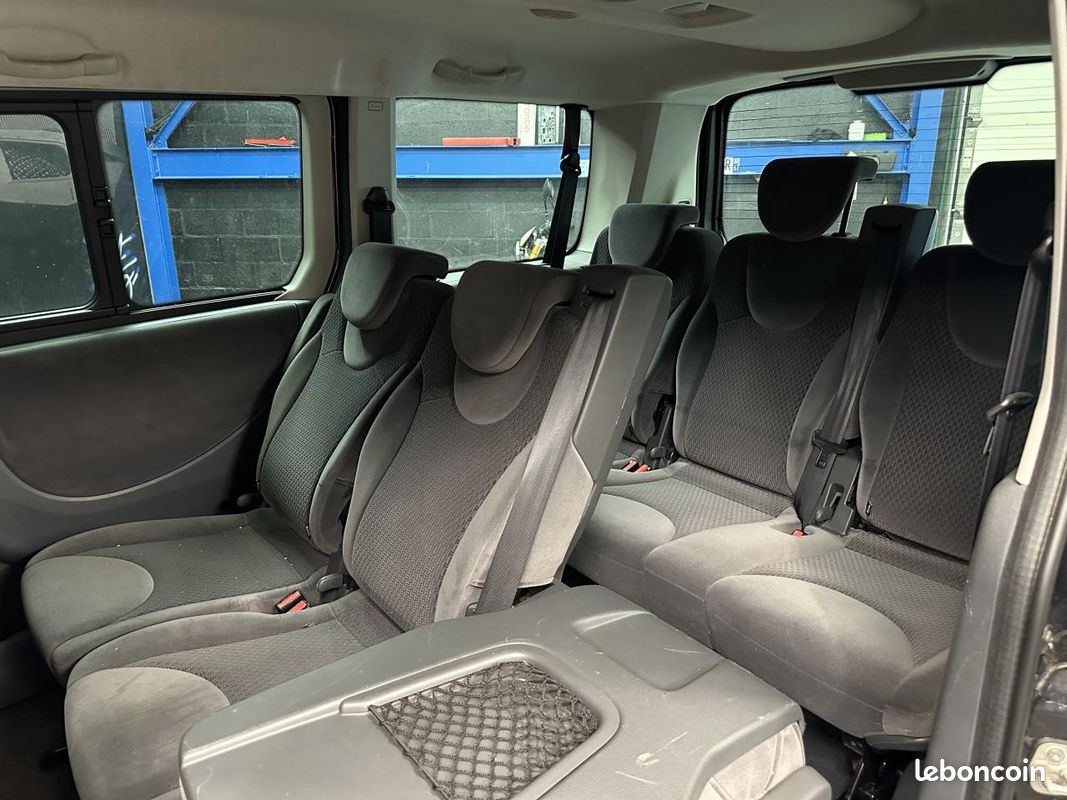 CITROEN JUMPY II 2.0 HDi 128 CH / Combi / EXCLUSIVE / 8 PLACES / PHASE 2 (image 12)