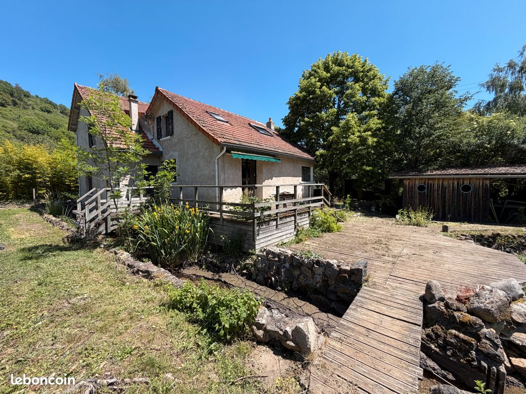 Maison 6 pièces 186 m² · à Saint-Diéry · 186 m² · 199 000 €