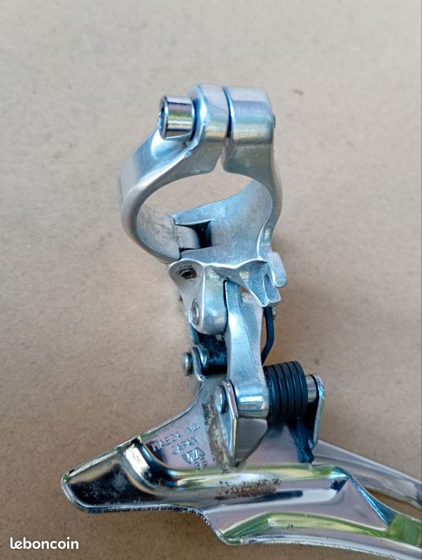 Dérailleur avant NOS Suntour Blaze | Collier de serrage 28,6 Dérailleur avant NOS Suntour Blaze | Collier de serrage 28,6