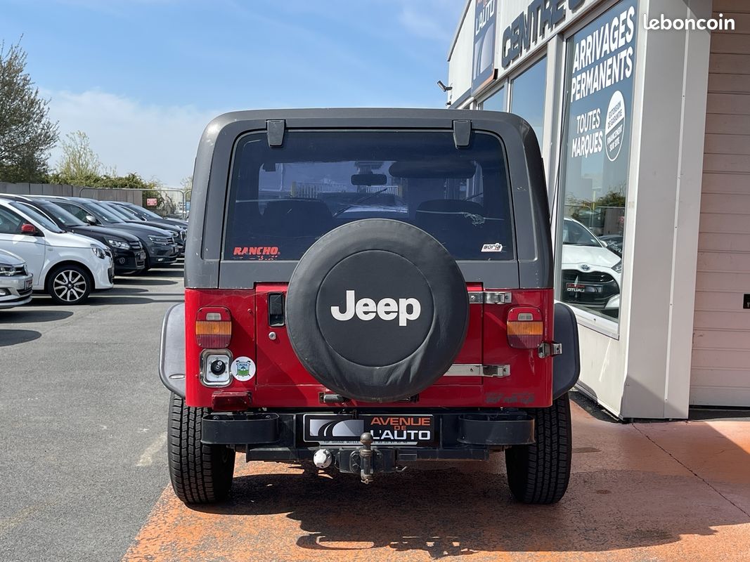 Jeep WRANGLER 2.5 SE HARD TOP (image 7)