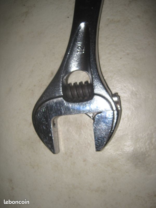 Clef a molette facom (image 2)