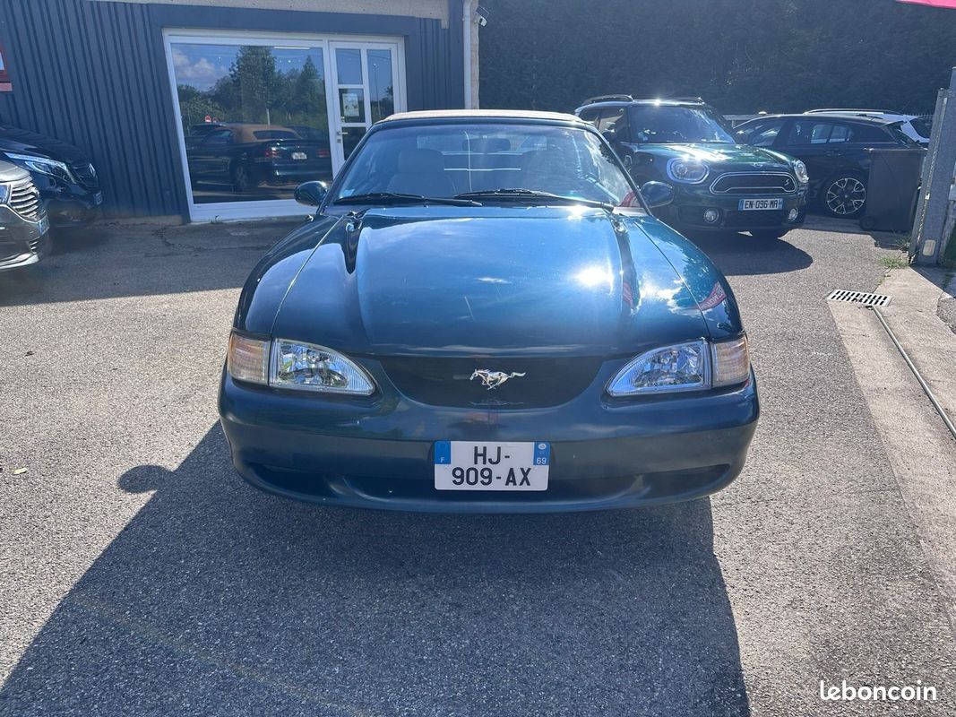 FORD MUSTANG 4 V6 3.8L Cabriolet 142cv (image 22)