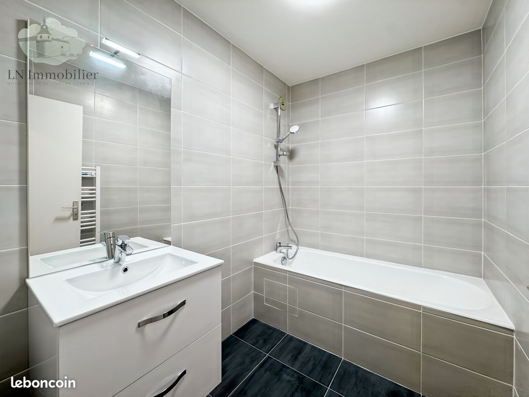 Appartement a louer concarneau - 5 pièce(s) - 98 m2 - Surfyn