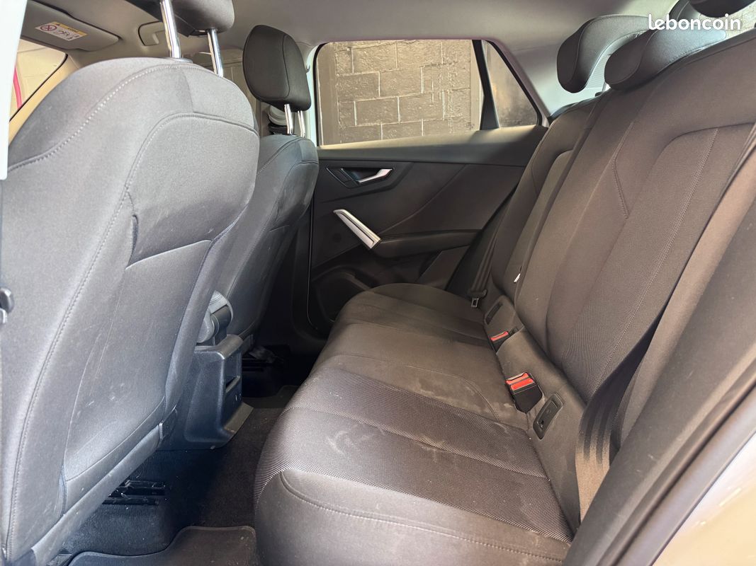 AUDI Q2 35 TFSI 150 150Ch Radar AR Suivi complet Garantie 12 mois (image 15)