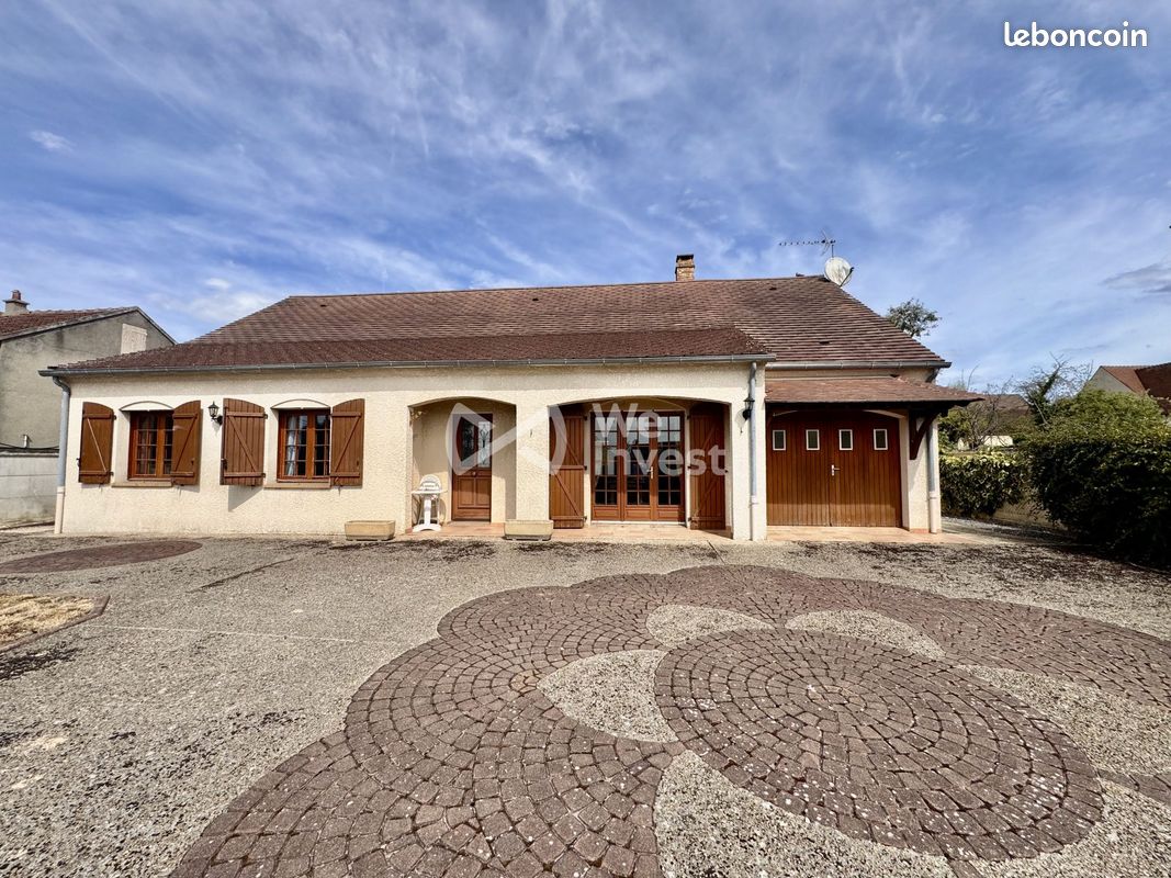 Maison 6 pièces 178 m² · à Boissy-le-Châtel · 178 m² · 340 000 €