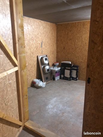 Location box 10 m2