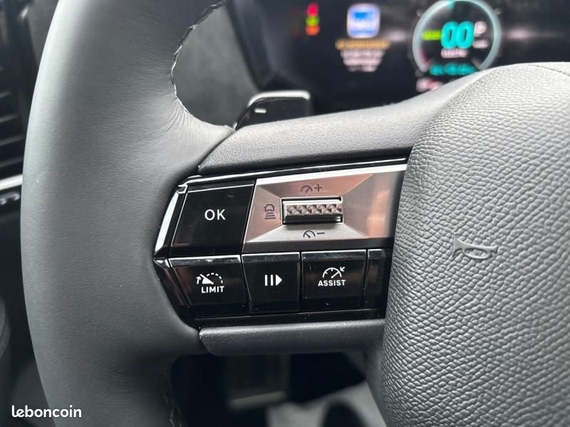 Ds N°4 PLUG-IN HYBRID 225ch Etoile - ALCANTARA (image 13)