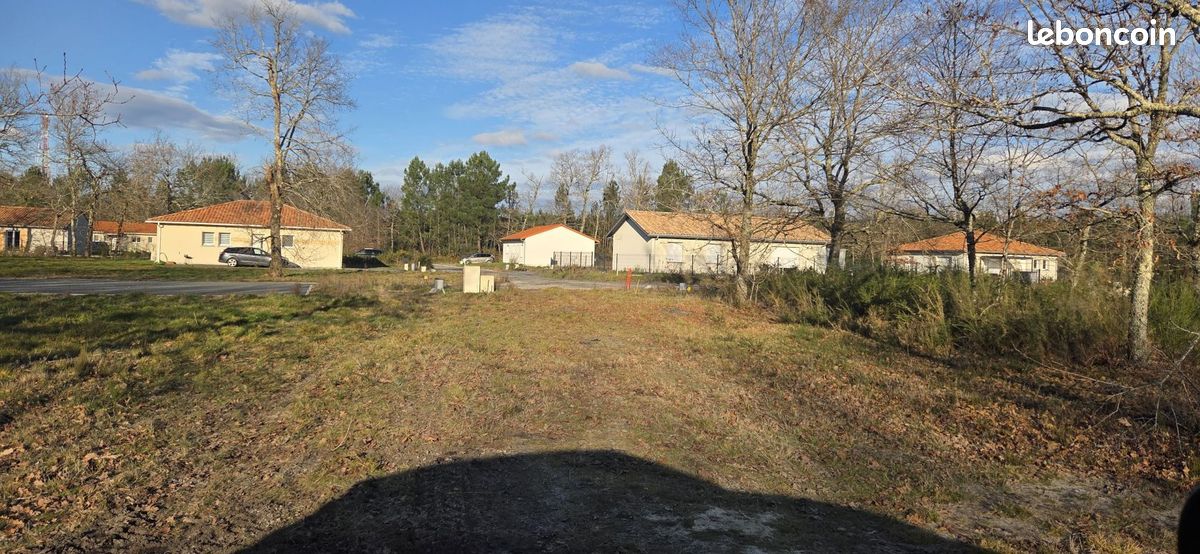 Terrain 417 m² Labouheyre · 68 000 €