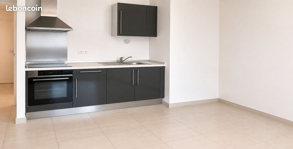 Appartement 1 pièce 27 m² · à Pélissanne · 27 m² · 598 €/mois