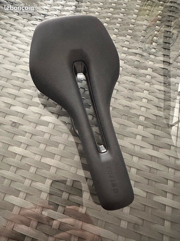 Selle Vélo Syncros Tofino V1.5 Rail Titane - Noire Découpée Confort VTT Route Neuve