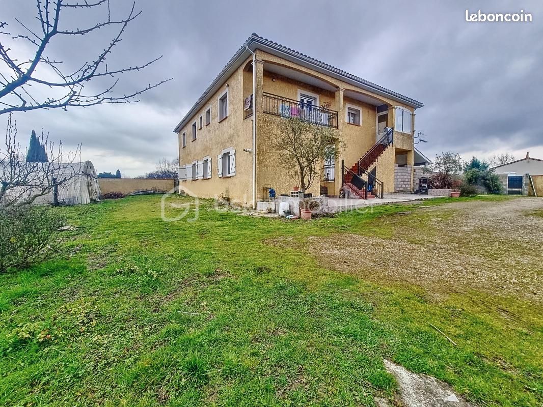 Immeuble 12 pièces 350 m² · à Orgueil · 350 m² · 699 000 €