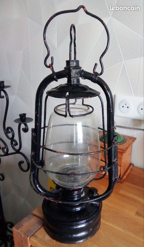 Lanterne Tempête à Pétrole En Métal | Capacité 90 Ml, Hauteur 19 Cm | Décoration Rétro Intérieur/extérieur (noir)