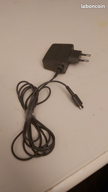 Chargeur Nintendo (image 1)