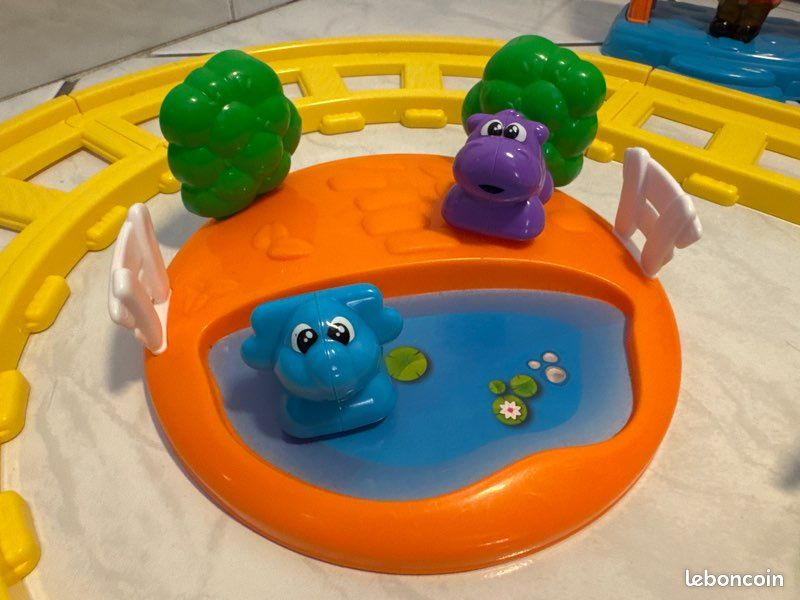 Chicco Train De L'Aventure - Jouet Bilingue Français-anglais Avec Animaux Et Rails (1-4 Ans)